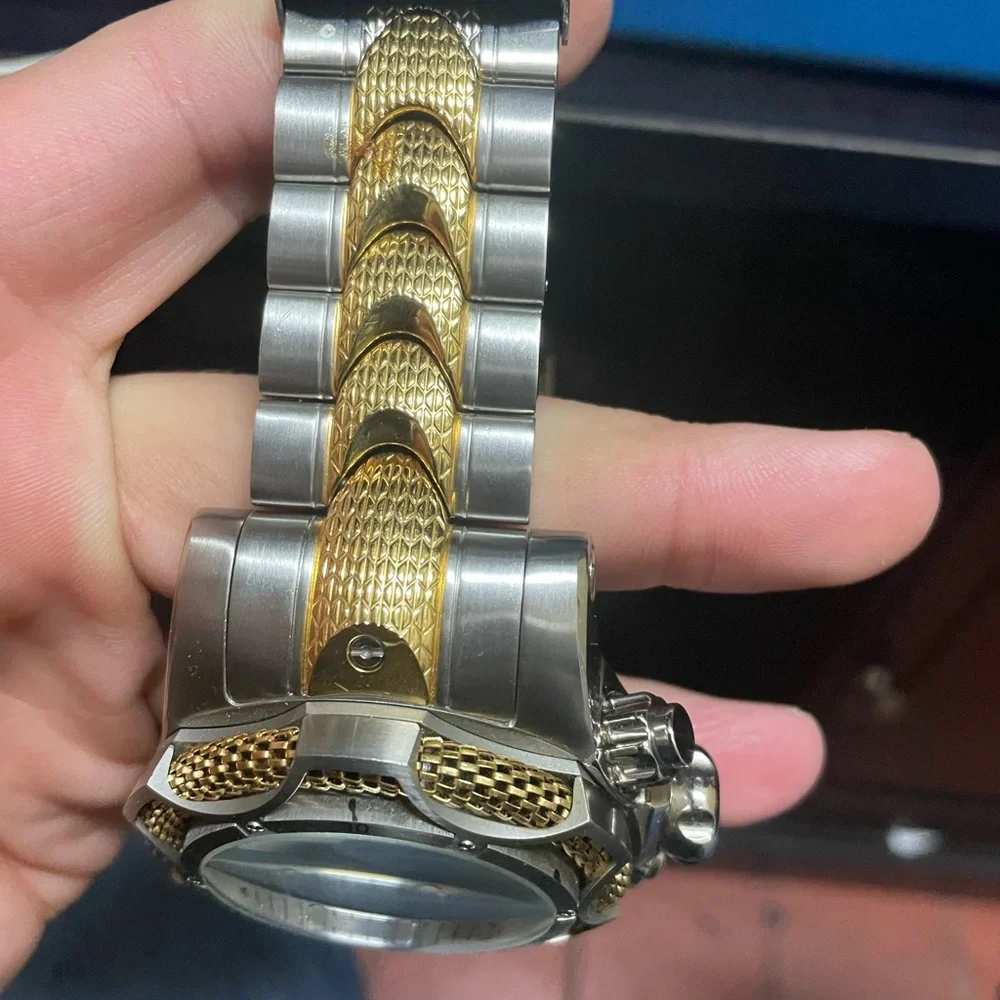 Invicta - Picture 4 of 5